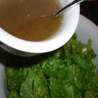 Oil and Vinegar Salad Dressing_image