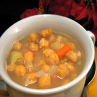 Tunisian Garlic and Chickpea Soup image