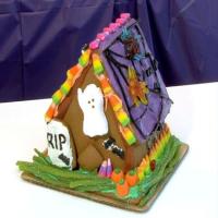 Haunted Gingerbread House_image