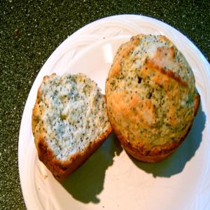 Poppy Seed Muffins With a Hint of Almond_image