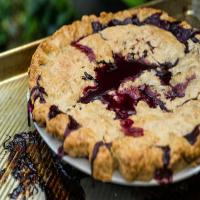 Blueberry Pie With a Cornmeal Crust image