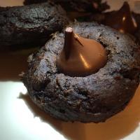 Easiest Chocolate Blossom Cookies_image