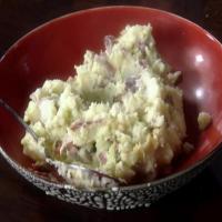 Wasabi and Roasted Garlic Mashed Potatoes image
