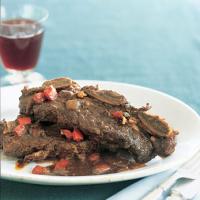 Coffee-Braised Short Ribs with Ancho Chile_image