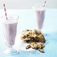 Blueberry milkshakes image