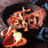 Steak with Roasted Red Pepper and Mushroom Sauce Recipe - (5/5)_image