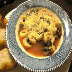 Super Quick and Easy Tortellini Soup_image
