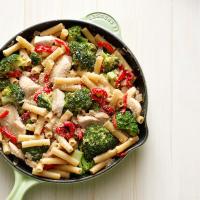 Skillet Ziti with Chicken and Broccoli_image