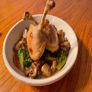 Instant Pot Chinese Braised Duck Legs with Veggies_image