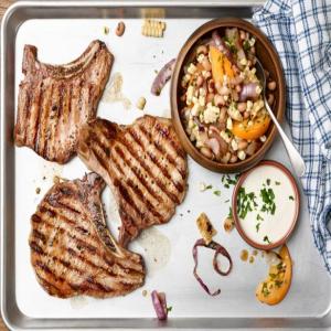 25-Minute Grilled Pork Chops with Succotash_image