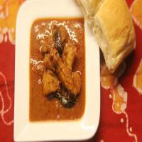 Kerala-Style Chicken (Nadan Khozi Curry) Recipe_image