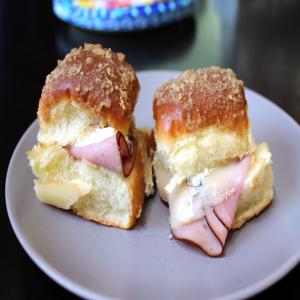 Sassy Tailgate Sandwiches_image