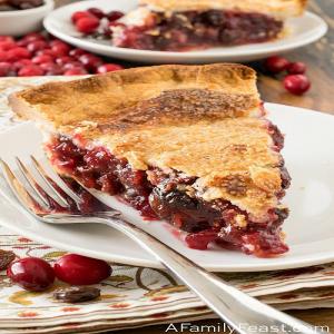 Cranberry Raisin Pie - A Family Feast®_image