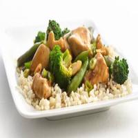 Skinny Cashew Chicken and Broccoli image