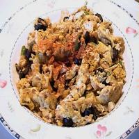Scrambled eggs and olives image