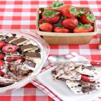 Chocolate Strawberry Crunch Icebox Cake_image