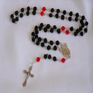 Rose Petal Rosary Beads_image