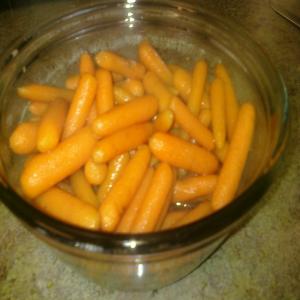 Maple Glazed Carrots_image