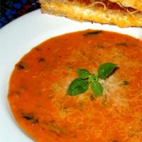 Tomato Spinach and Basil Soup image