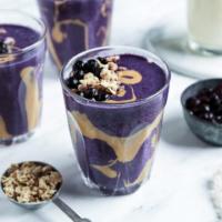 Vegan Wild Blueberry and Almond Butter Smoothie (no banana!)_image