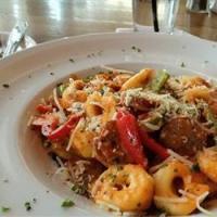 Tortellini with Sausage and Peppers image