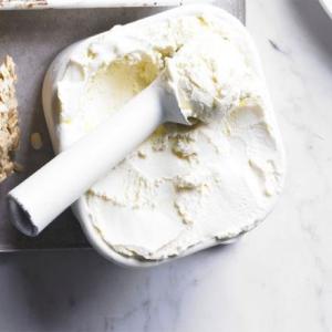 Crème fraîche ice cream_image