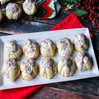 Grandma Lu's Vanilla Anisette Christmas Cookies_image