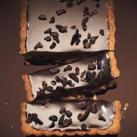 Milk Chocolate-Caramel Tart with Hazelnuts and Espresso_image