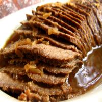 Easy Crock Pot French Dip With Au Jus_image