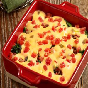 Spicy Bacon and Spinach Baked Queso image