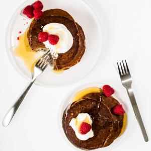 Fresh Raspberry-Quinoa Pancakes_image