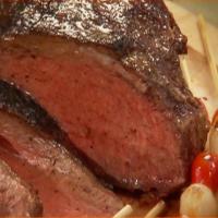 Tri-Tip Picanha Roast with Charred Cherry Tomatoes and Onions_image