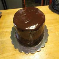 Three Layer Chocolate Ganache Cake_image