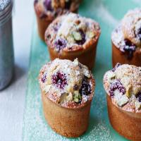 Raspberry and Pistachio Friands_image