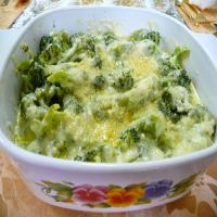 Low Carb Broccoli with Cheese Sauce Recipe - (4.6/5)_image
