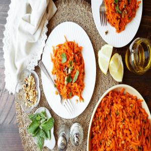 Spiced Carrot Salad (Greek) image