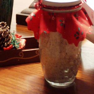 Seasoned Cornmeal Breading in a Jar_image