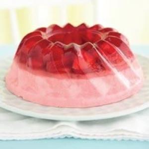 Strawberry Mousse Dessert_image