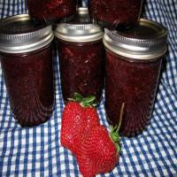 Old Fashioned Strawberry Jam image