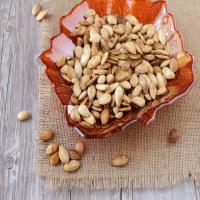 Perfect Crispy Toasted Pumpkin Seeds image