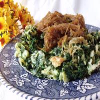Matzo Brei With Creamed Spinach and Crispy Onions_image