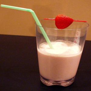 Peanut Butter and Jelly Protein Smoothie_image