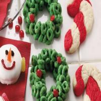 Cereal Holly Wreaths image