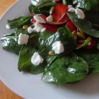 Perfect Spinachberry Salad image