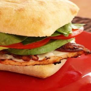 Grilled Chicken Ciabatta Sandwiches with Spicy Aioli Mayo_image