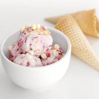 Easy strawberry ice cream image