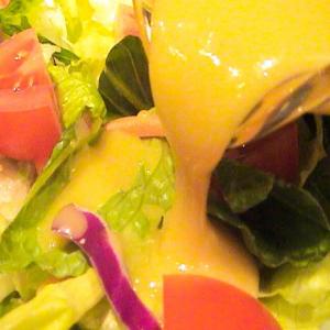 Outback Steakhouse Honey Mustard Salad Dressing_image