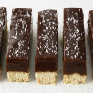 Chocolate-Caramel Cookie Bars_image