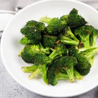 Roasted Broccoli with Garlic_image