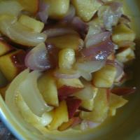 Apples and Onions: a Side Dish for Pork_image